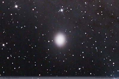 Messier 32 (credit:- Siegfried Kohlert - www.astroimages.de) Messier 32 (credit:- Siegfried Kohlert - www.astroimages.de)